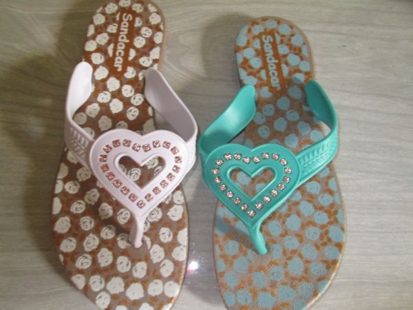 chinelo de coraçao